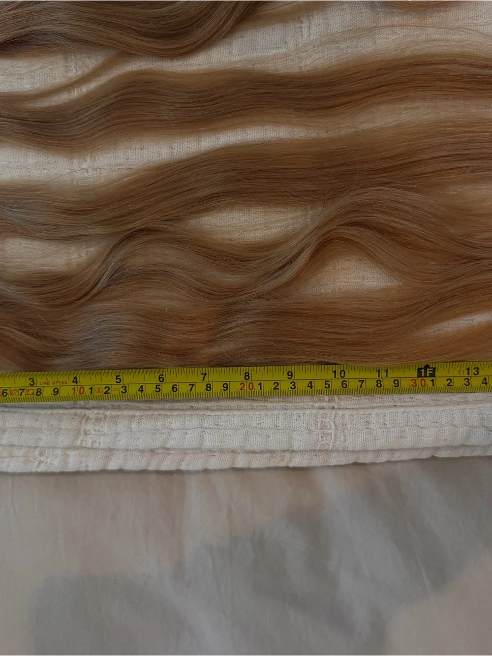 Bellami magnifica Clip-In Hair Extensions — dirty blonde